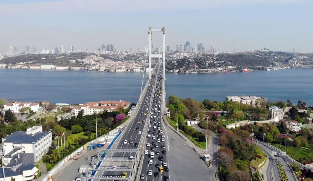 Otoyol ve köprü ücretlerine beklenen zam geldi