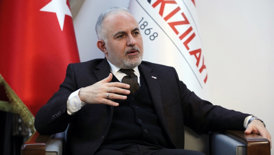 Kerem Kınık’ın FETÖ elebaşı Gülen’i övdüğü paylaşımları ortaya çıktı