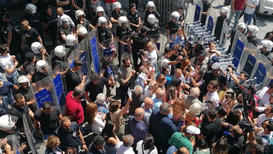 Gözaltına alınan Cumartesi Anneleri serbest bırakıldı