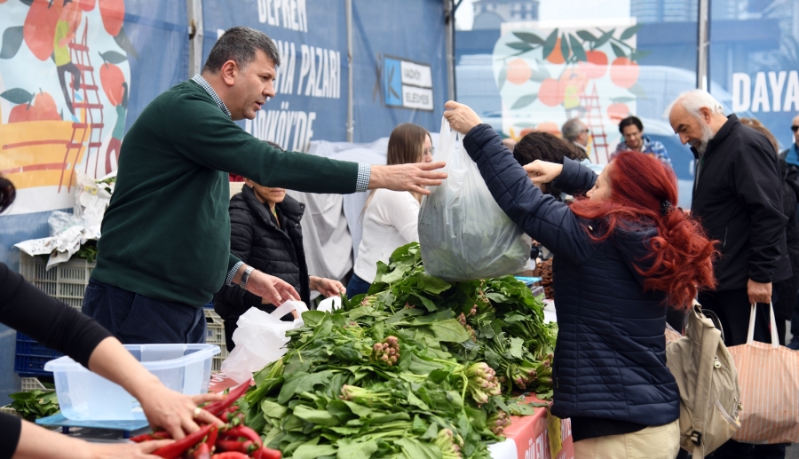 Kadıköy Deprem Dayanışma Pazarı