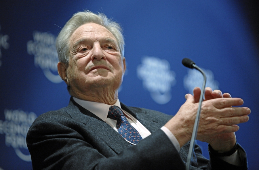 George Soros koltuğunu oğluna devretti