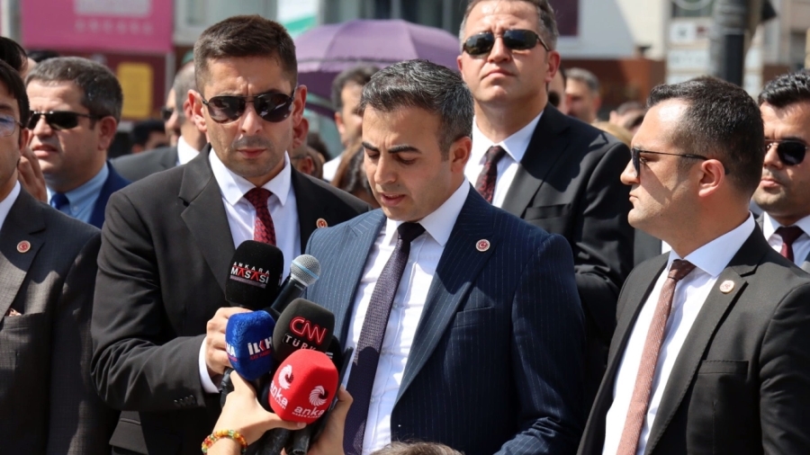 Yüzlerce müfettiş ve denetçi bir bir istifa ediyor