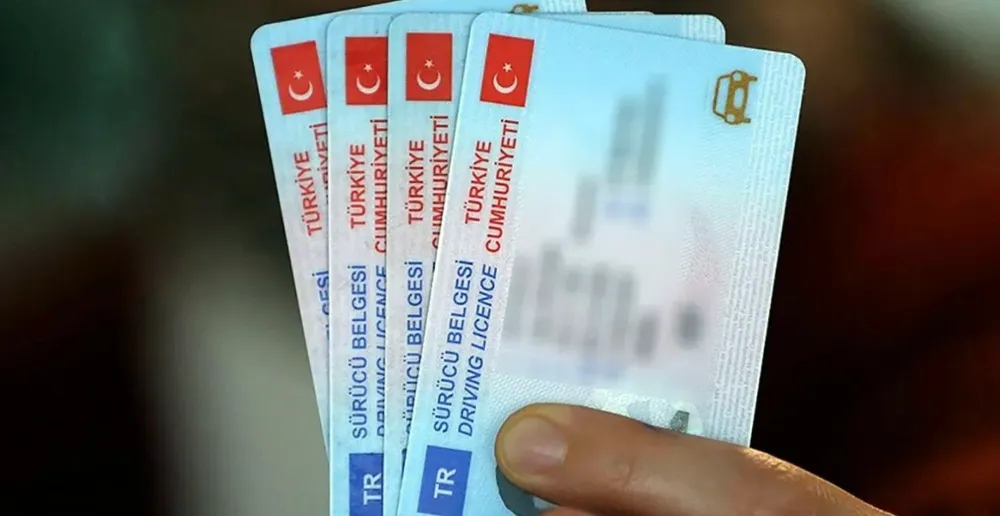 Ehliyet taşıma zorunluluğu kalkıyor