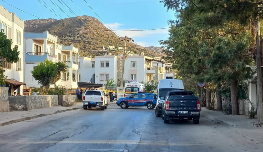 Avukat ve emekli icra müdürü otomobilde öldürüldü