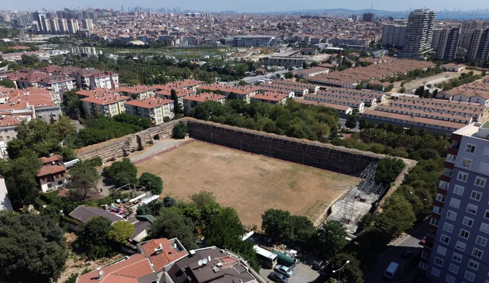 Bin 500 yıllık tarihi yapı MHP Milletvekili Levent Uysal’a kiralandı