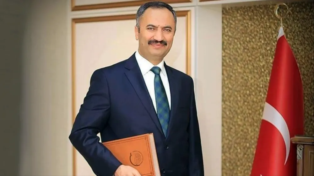 Yılmaz Akçil, Anayasa Mahkemesi üyeliğine seçildi