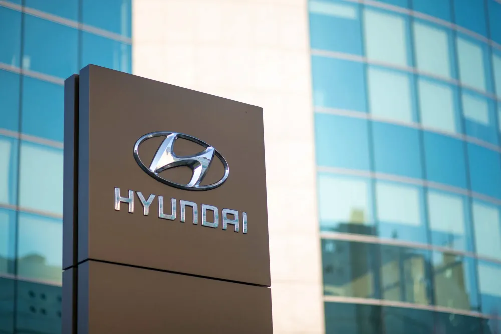 Hyundai iki ucuz spor modelden vazgeçiyor