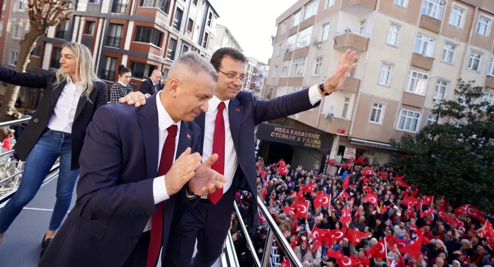 İmamoğlu ve Yalçın Güngören de halkla buluştu 