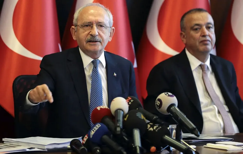 Yılmaz Özdil, 
