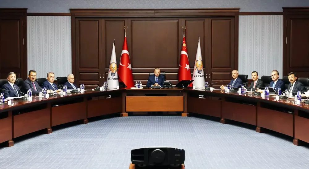 Erken seçim tartışmaları havanda su dövmektir