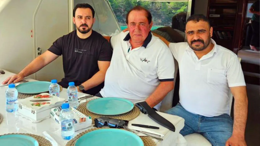 Alaattin Çakıcı, özel yattan 