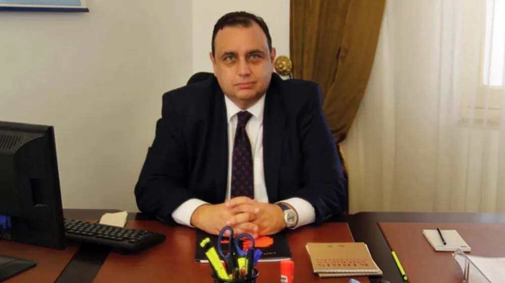 Düzensiz Göçlerin Terörizmle Mücadele Bağlamında Analizi 