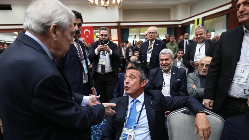 Aziz Yıldırım İle Ali Koç yine tartıştı!