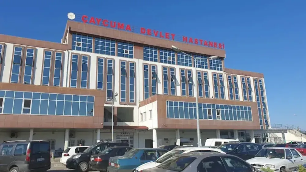 16 yaşındaki kız karın ağrısı şikayetiyle hastaneye gitti, hamile olduğunu öğrendi