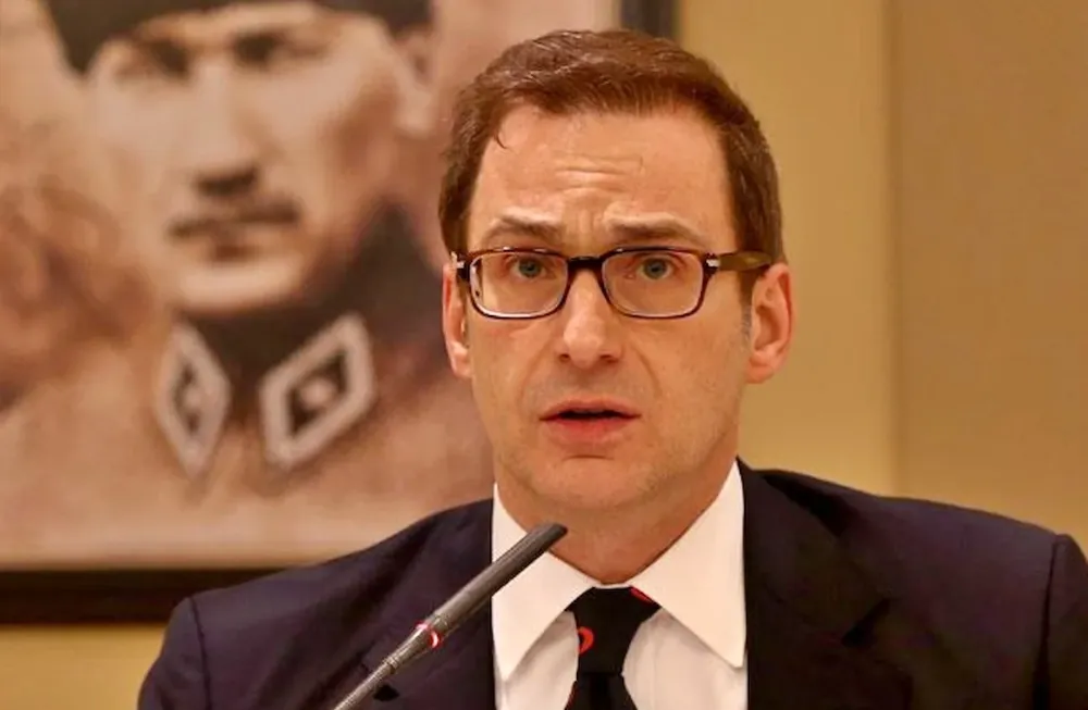 Risklerle dolu bir dünya düzeni oluşuyor