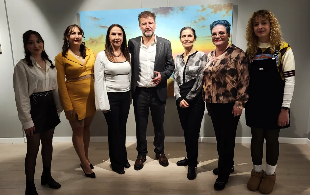 Devrim Demiral’ın “Romantik” İsimli Solo Sergisi Açıldı