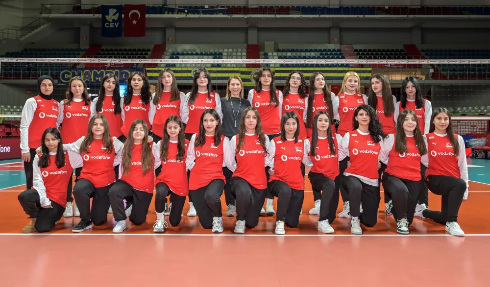Milli takım, Malatyalı genç voleybolcularla buluştu