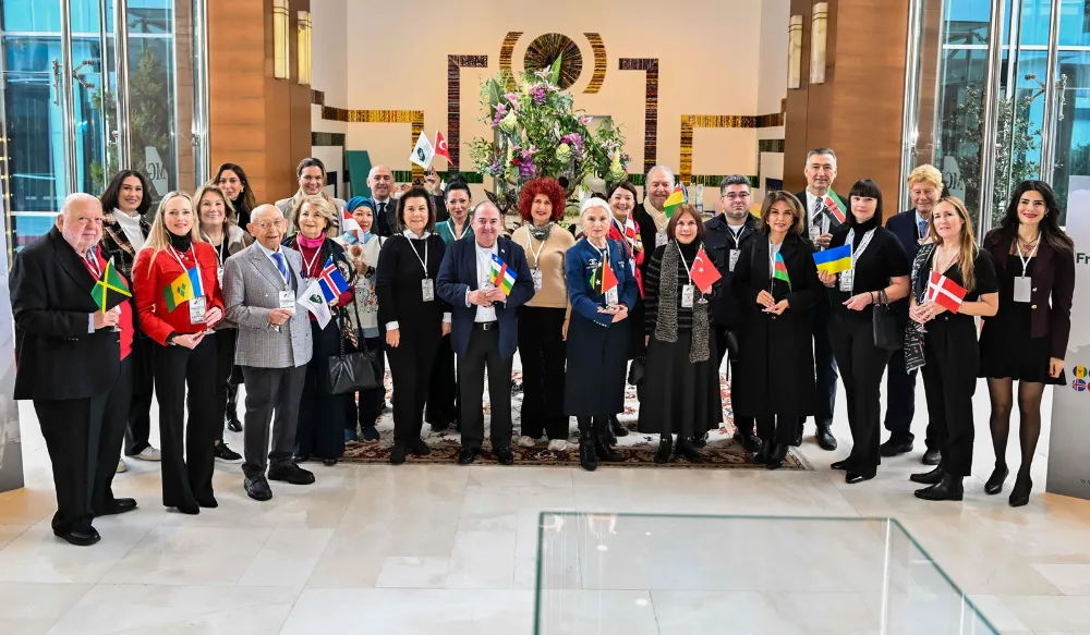 Başkonsoloslar ve Eşleri Koku Atölyesinde Buluştu