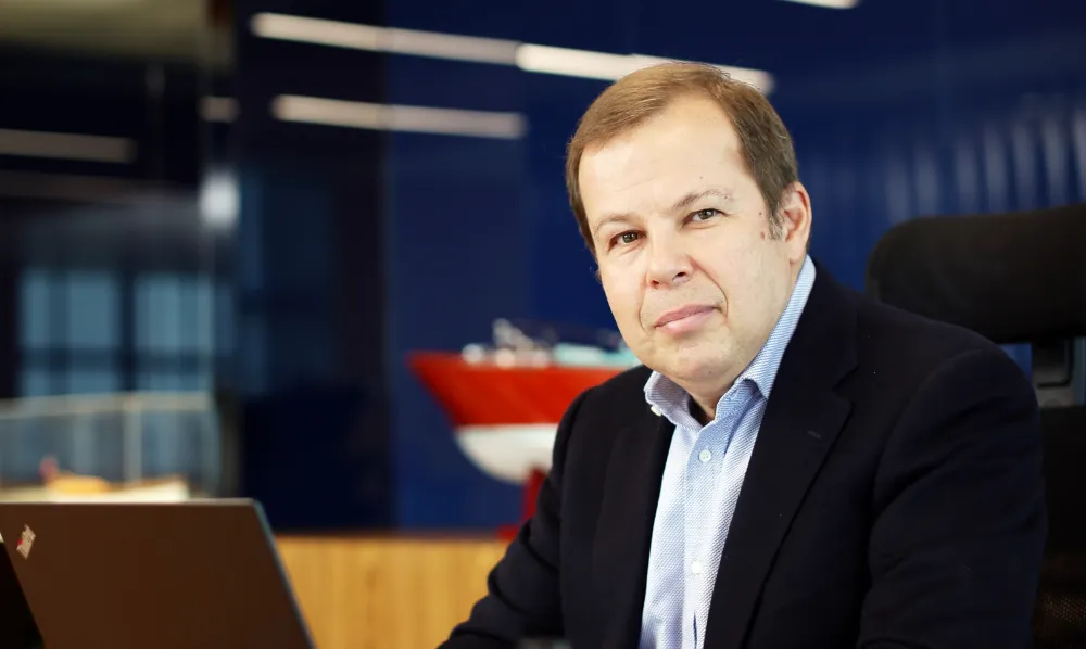  Mehmet Özer, GÜNEŞDER Başkanlığına Seçildi