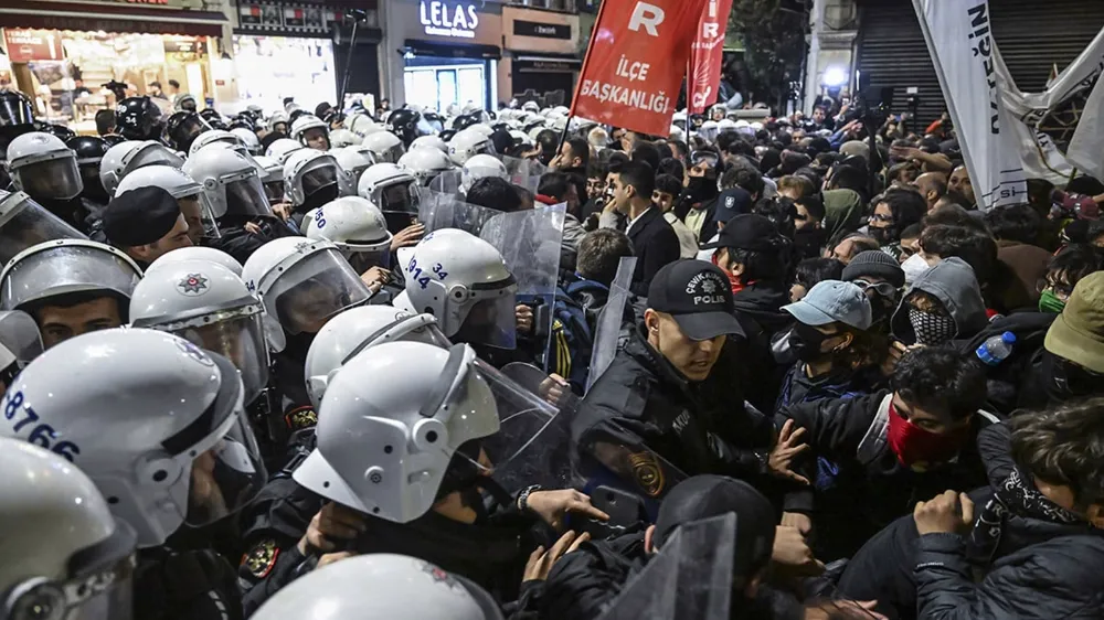 Gazze yürüyüşü, İstanbul’da CHP’ye yasak, İzmir’de AK Parti