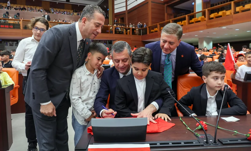 Bu iktidar şuurunu kaybetmiş