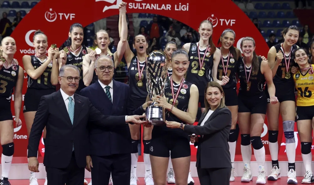 Ligdeki tüm takımların istatistiklerini ölçümleyebildik 