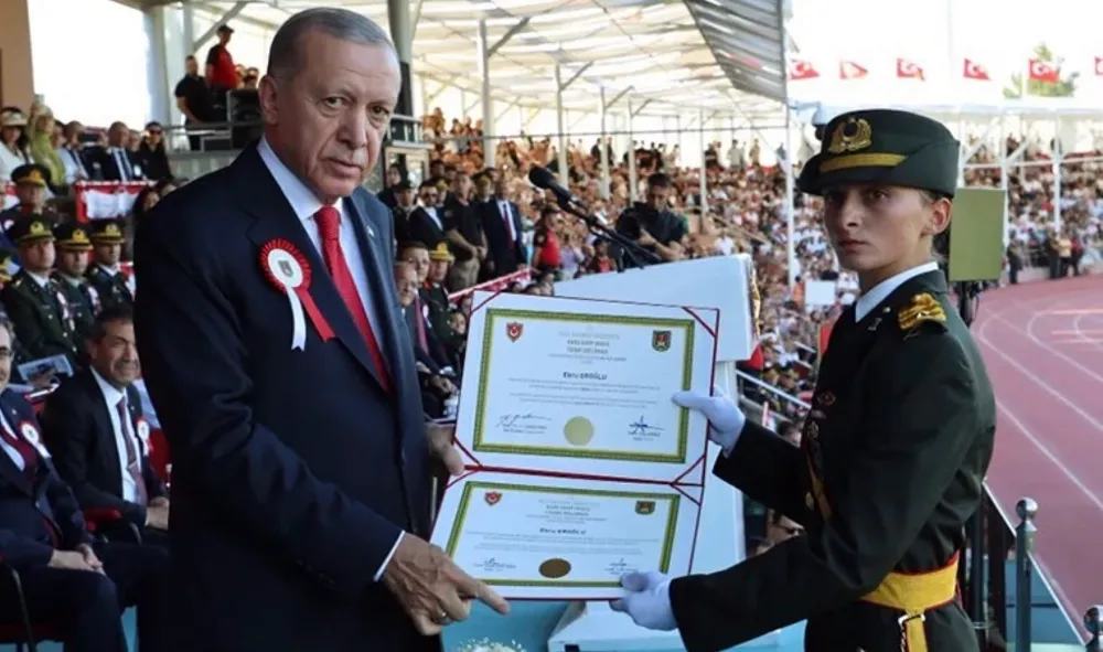 Teğmenlerin tazminatını CHP ödeyecek