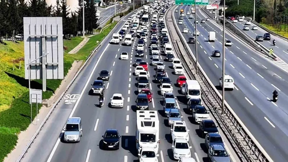 Taşıtlara yeni vergi gündemde