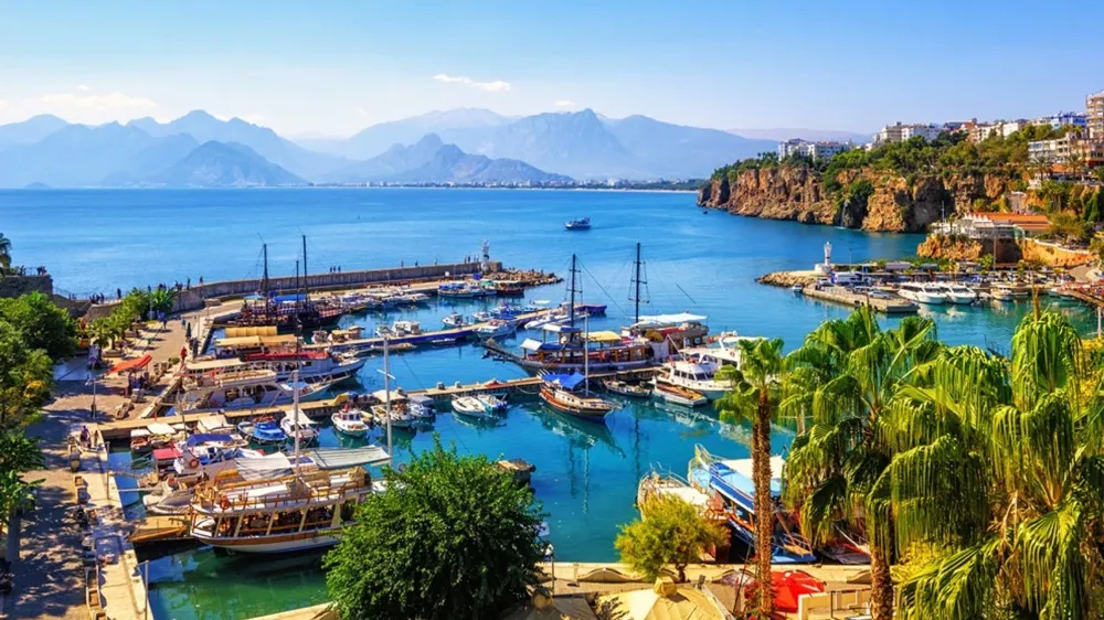 Turizm cennetinde bu işletmede Türk Lirası geçmiyor