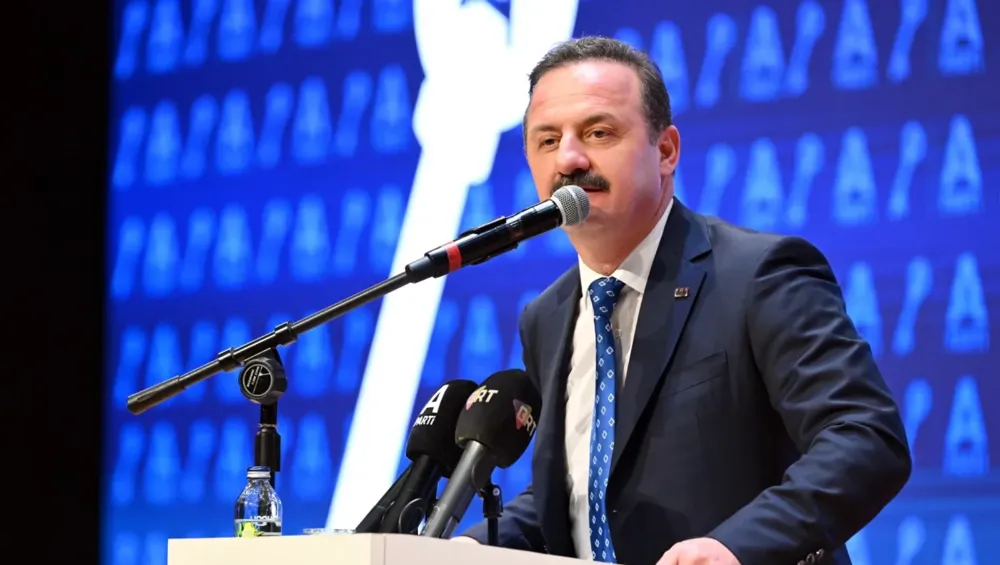 Türkiye Cumhuriyeti devleti devredilemez, bölünemez, parçalanamaz