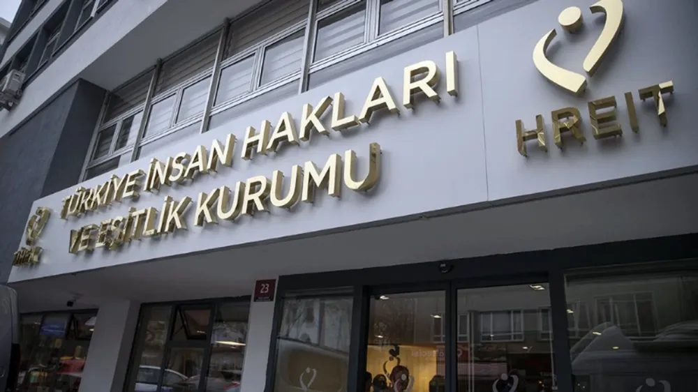 Erkek müşteriyi kabul etmeyen kafe ceza yedi!