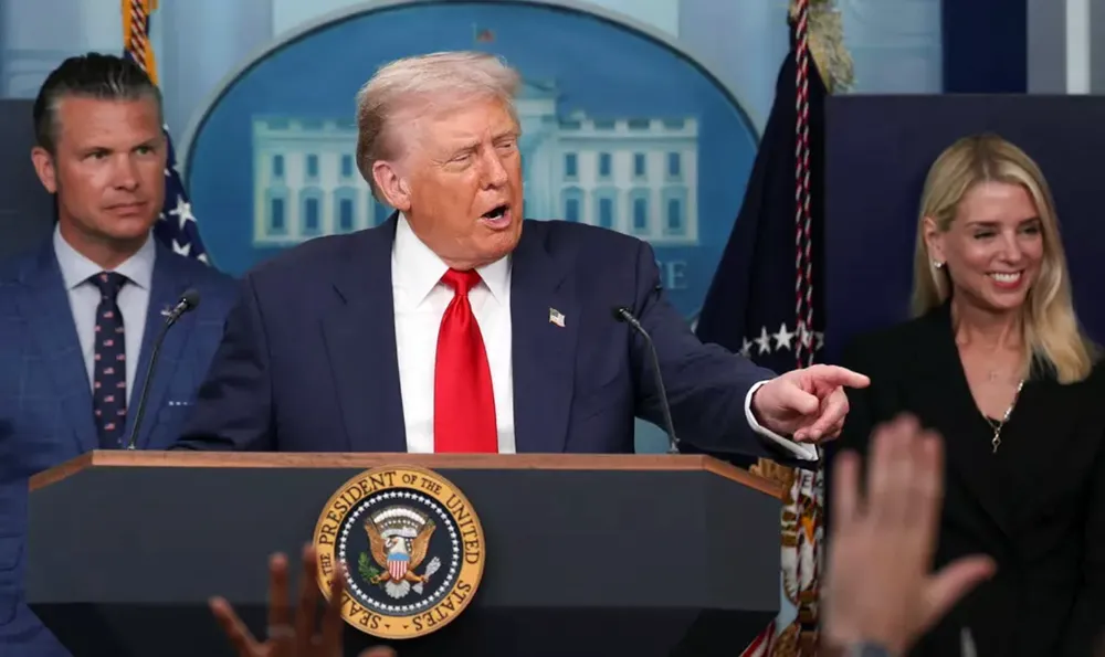 ABD Başkanı Trump acil durum ilan etti