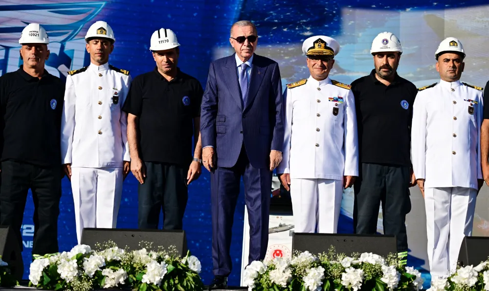 Kuru gürültüyle önemli günleri geçiştirmiyoruz
