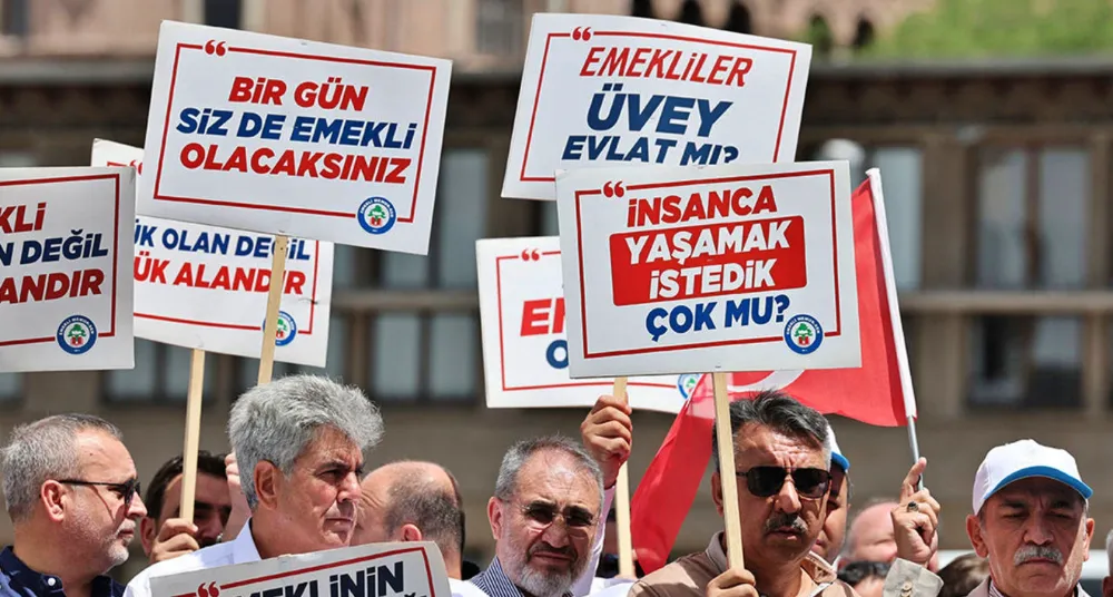 10 emekliden 7