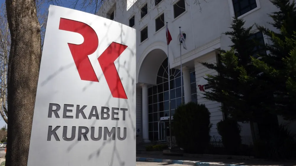 Piliç eti üreticilerine 3,7 milyar TL ceza