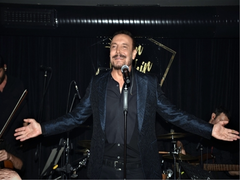 Cenk Eren Chin Chin