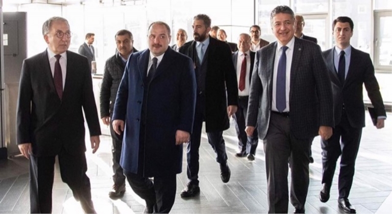 Mustafa Varank BÜDOTEK’i ziyaret etti