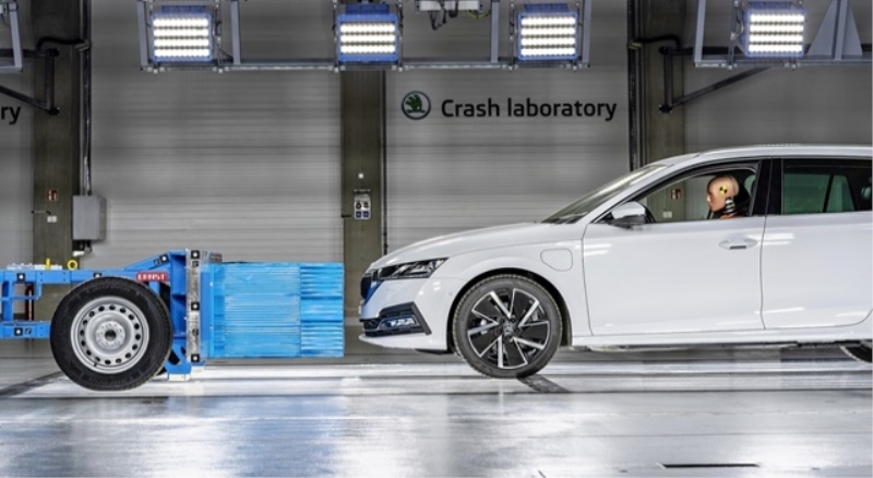 ŠKODA çarpışma testi laboratuvarını açtı