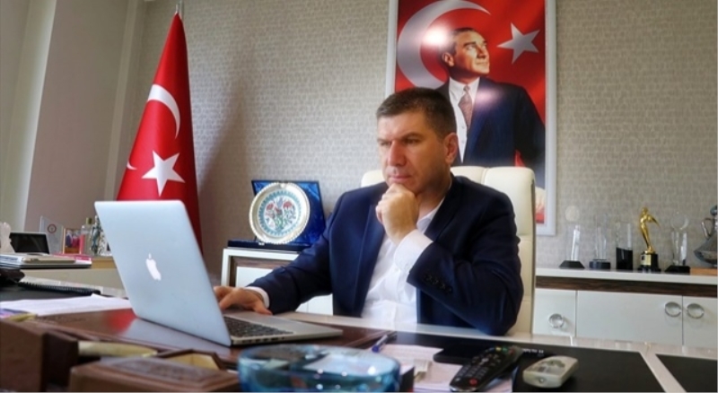 Ücretsiz maske dağıtan belediyeye soruşturma