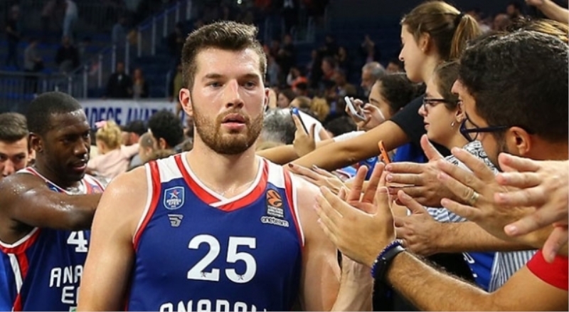 Anadolu Efes, Alec Peters ile yolları ayırdı