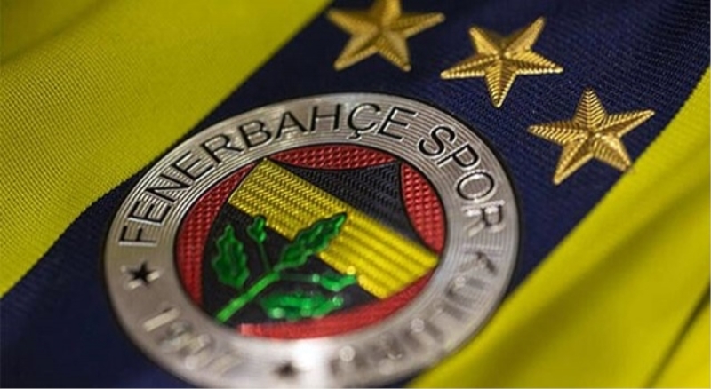 Fenerbahçe o isimlerle  yollarını ayırdı