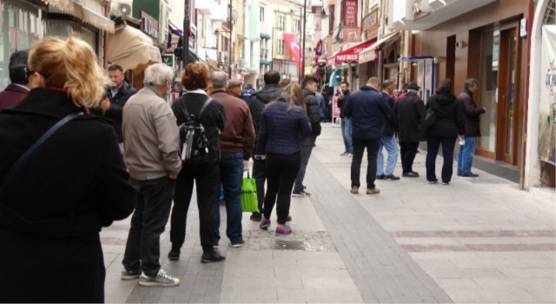 Dövizdeki artış en çok ücretliyi vurdu