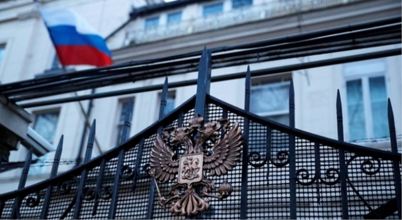 Rus diplomata sınır dışı kararı