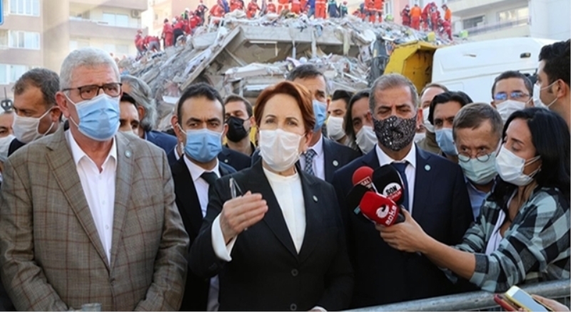 Meral Akşener deprem bölgesinde