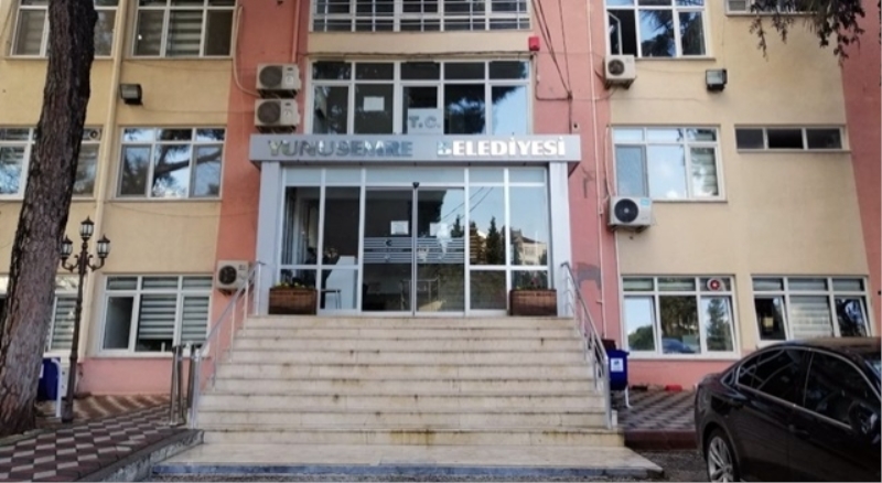 Belediyeyi su bastı