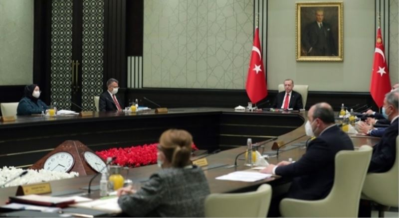 Cumartesi sokağa çıkma yasağı geri geldi