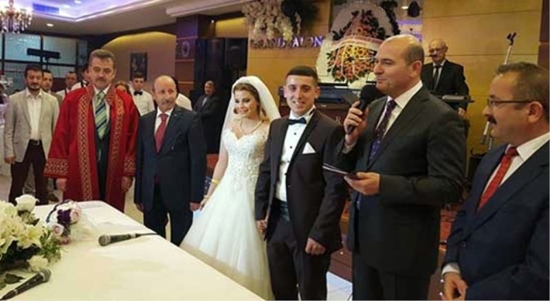 Soylu, o akrabanın nikâh şahidi çıktı