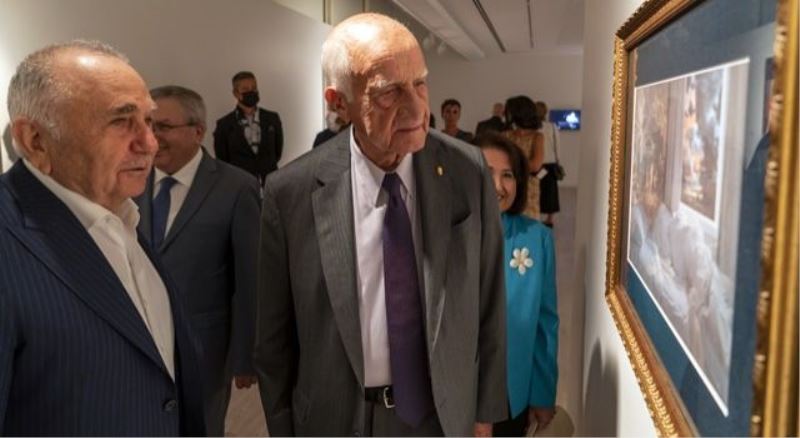 İnan Kıraç ve Bedrettin Dalan Pera Müzesi’nde buluştu