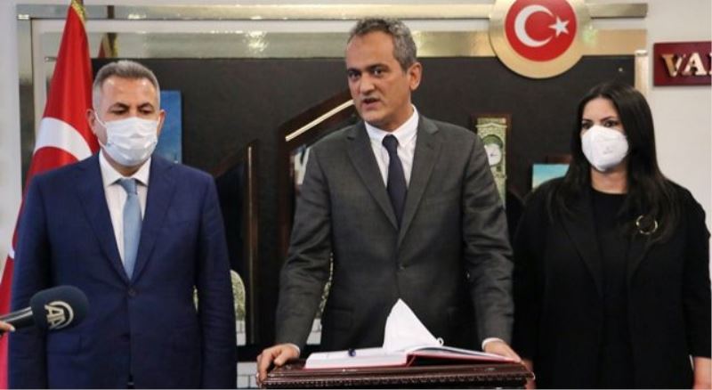 Koronavirüs nedeniyle 200 sınıf eğitime ara verdi