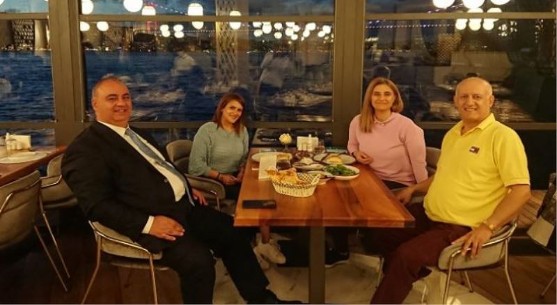 Turizmci Dilek Kara boğazda doğum günü kutladı
